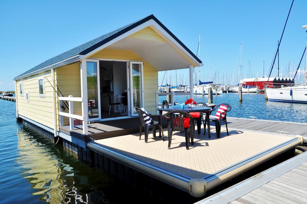 BestMarine Waterchalets Flevo Marina Lelystad Zimmer foto