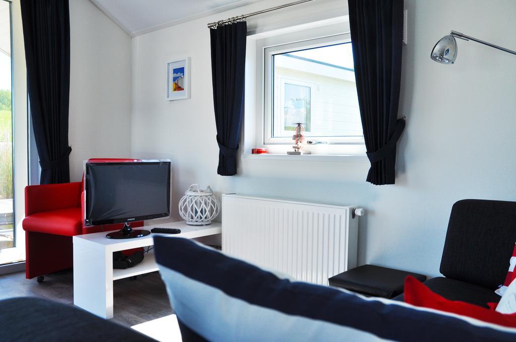 BestMarine Waterchalets Flevo Marina Lelystad Zimmer foto
