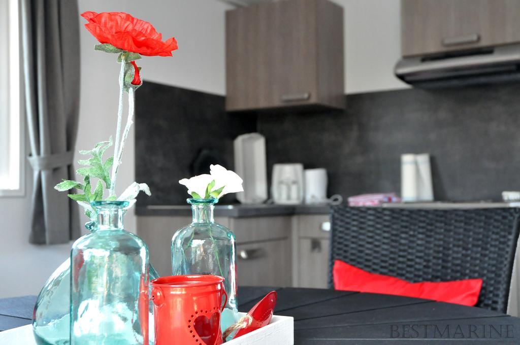 BestMarine Waterchalets Flevo Marina Lelystad Zimmer foto
