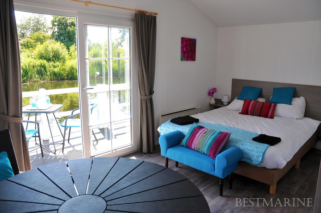 BestMarine Waterchalets Flevo Marina Lelystad Zimmer foto