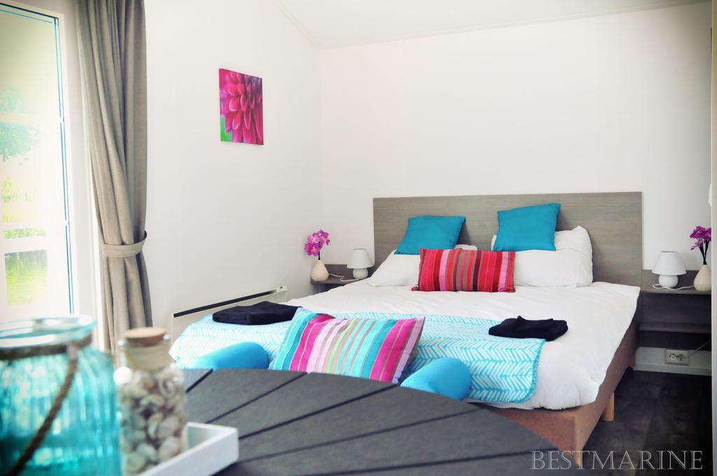 BestMarine Waterchalets Flevo Marina Lelystad Zimmer foto