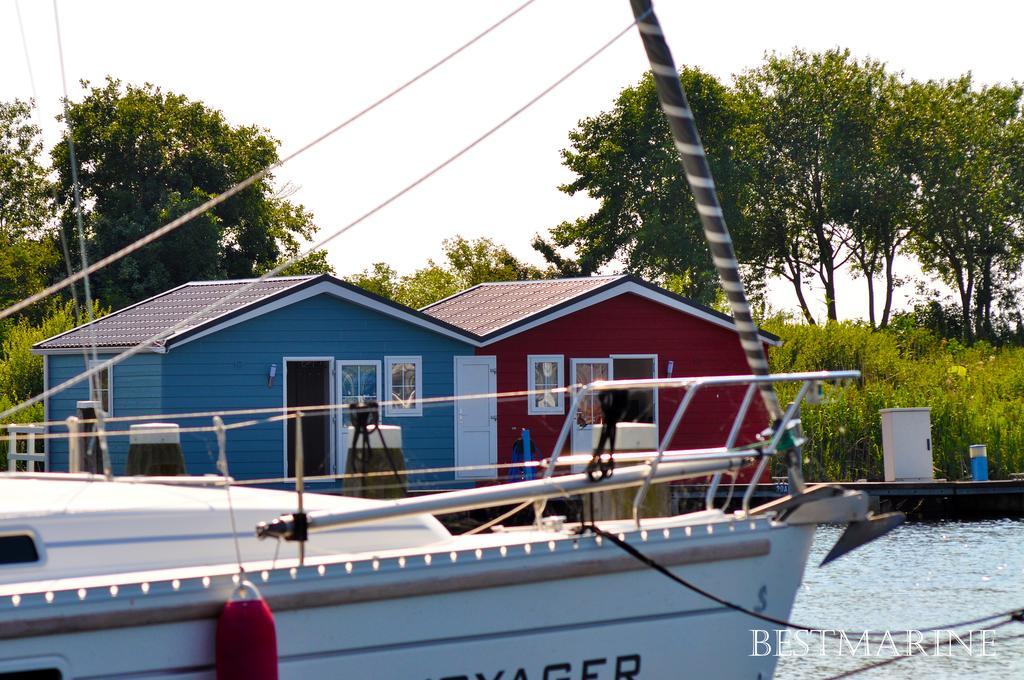 BestMarine Waterchalets Flevo Marina Lelystad Zimmer foto