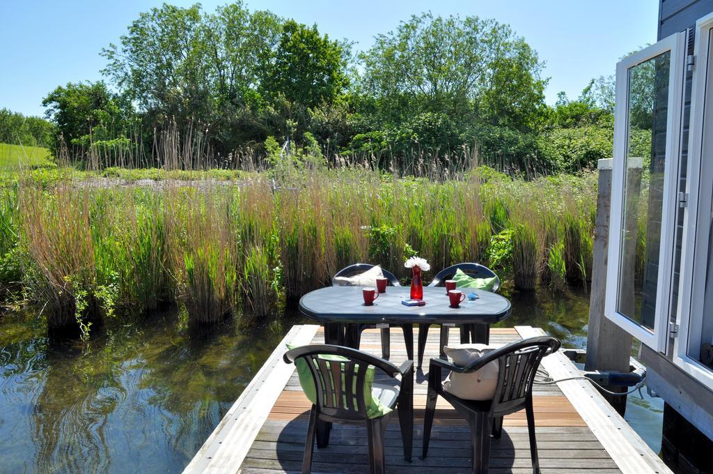 BestMarine Waterchalets Flevo Marina Lelystad Zimmer foto