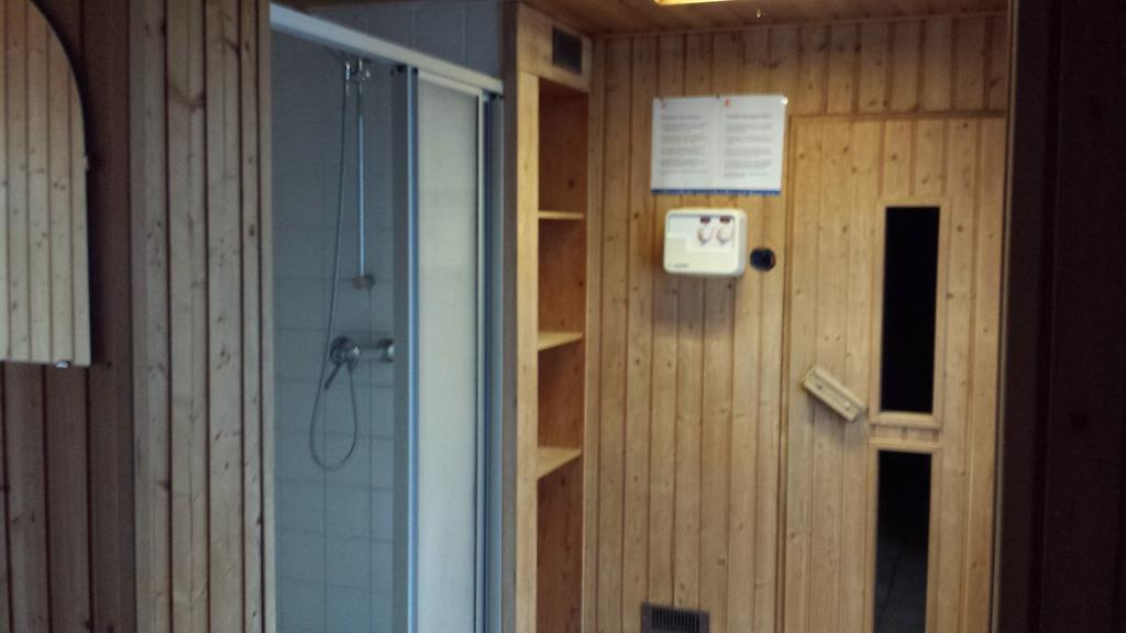 BestMarine Waterchalets Flevo Marina Lelystad Exterior foto