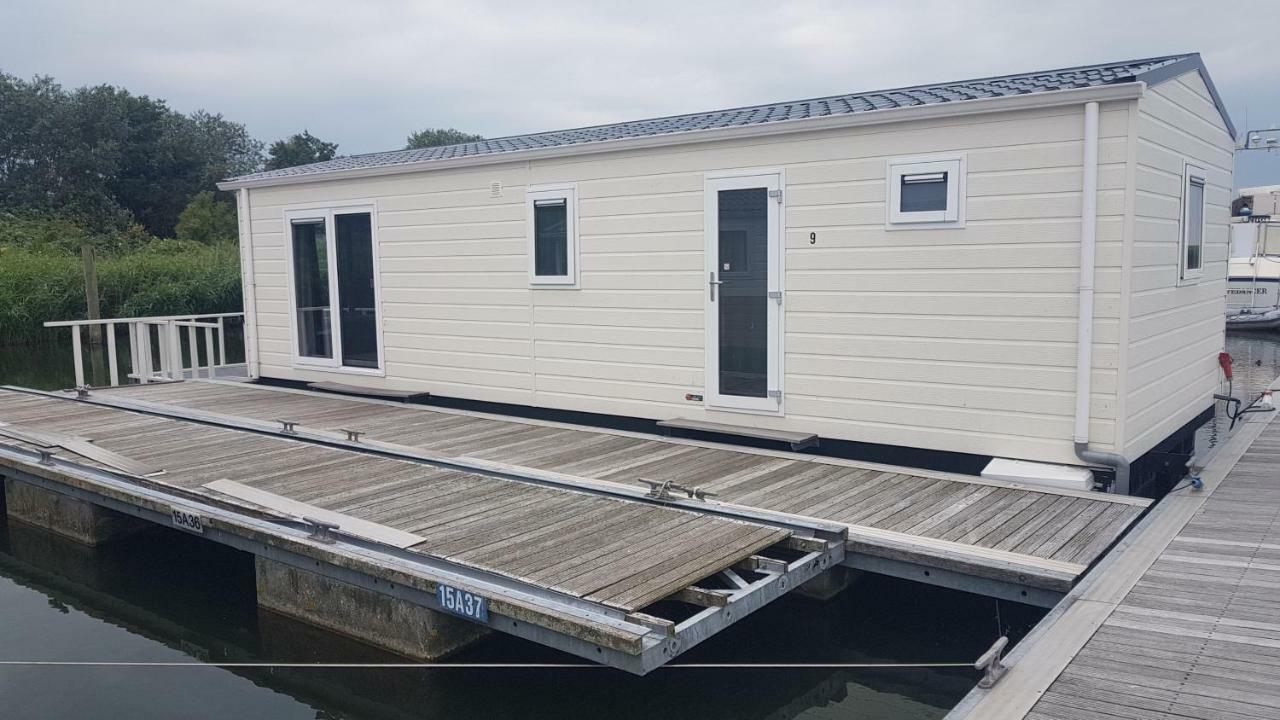 BestMarine Waterchalets Flevo Marina Lelystad Exterior foto