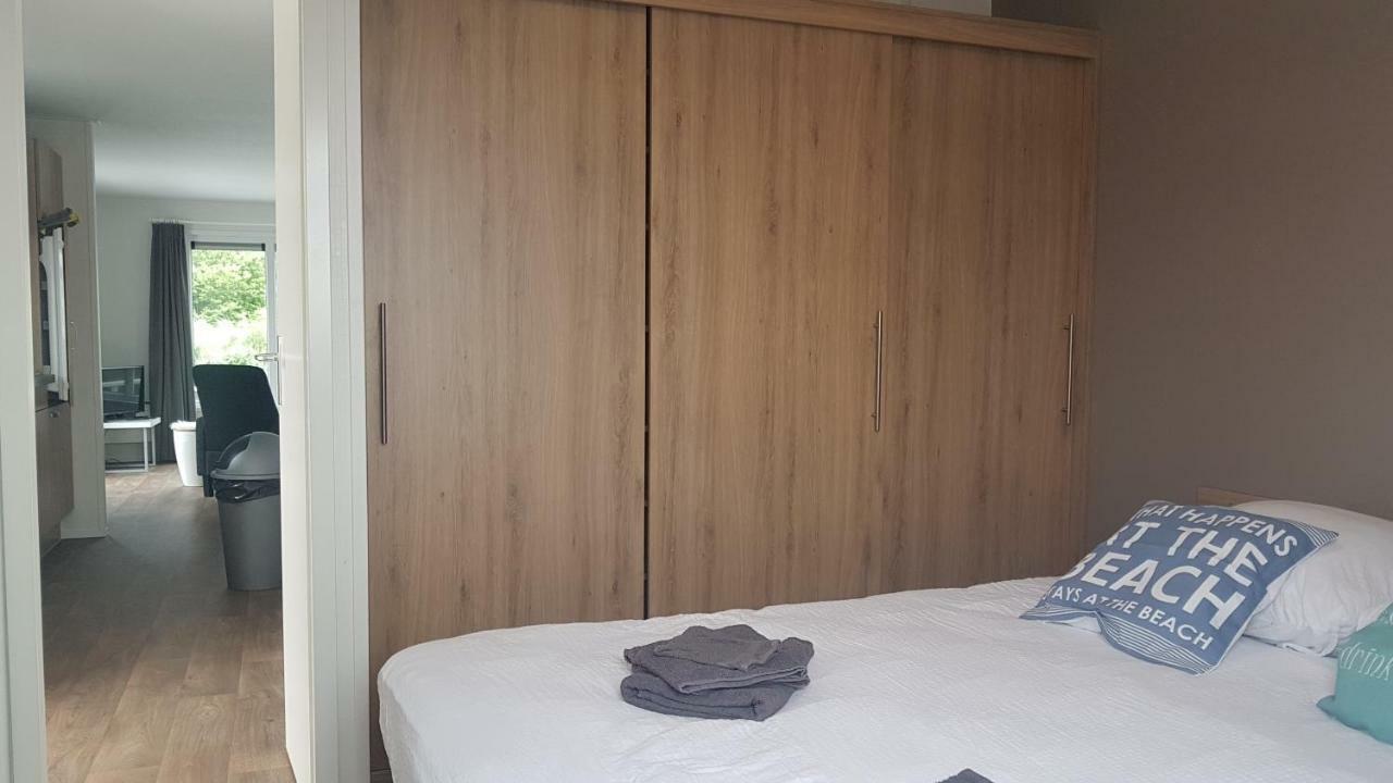 BestMarine Waterchalets Flevo Marina Lelystad Exterior foto